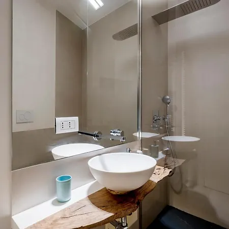 Via Roma House , *